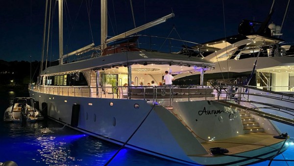 Sailing Yacht Aurum Sky