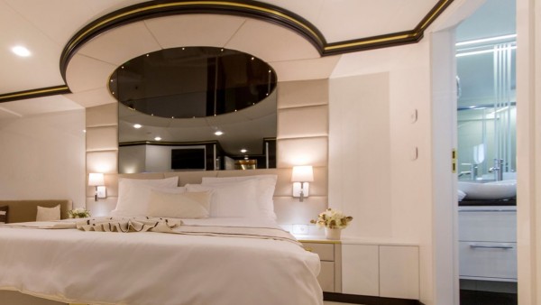 Sailing Yacht Aurum Sky