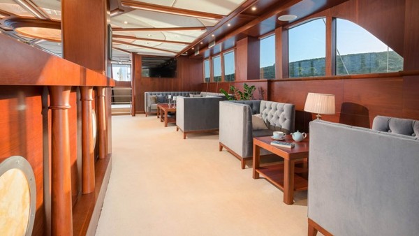 Sailing Yacht Lady Gita