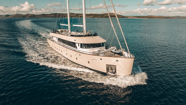 Sailing Yacht Maxita