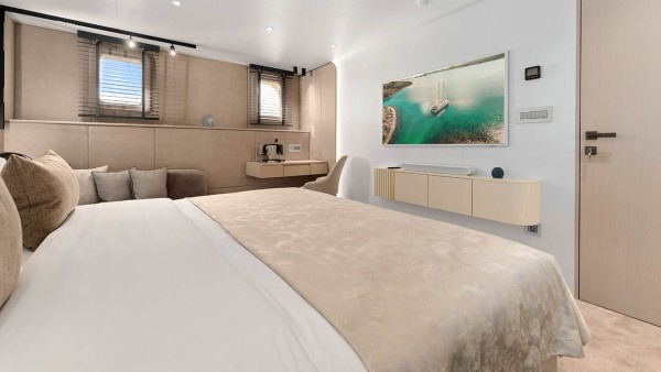 Sailing Yacht Maxita