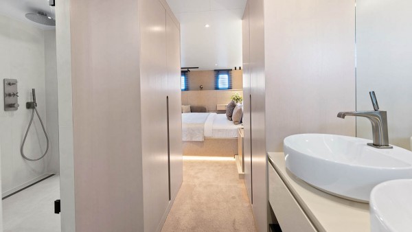 Sailing Yacht Maxita