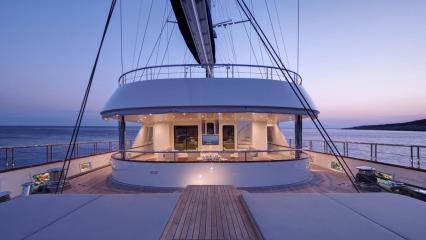 Sailing Yacht Meira