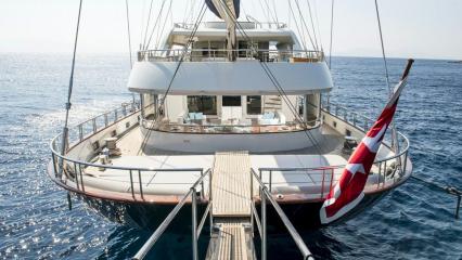 Sailing Yacht Meira