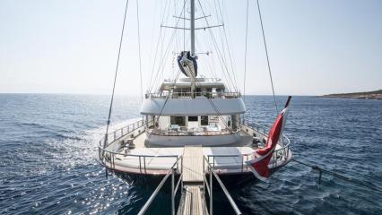 Sailing Yacht Meira