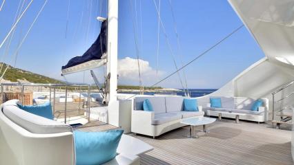Sailing Yacht Meira