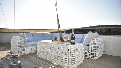 Sailing Yacht Meira