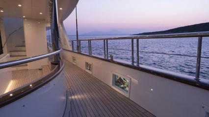 Sailing Yacht Meira