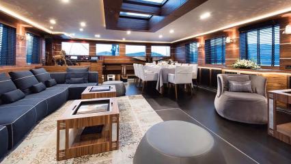 Sailing Yacht Rox Star