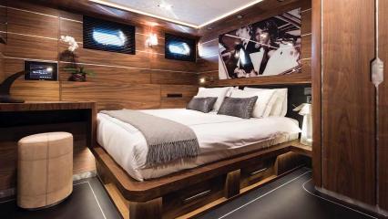 Sailing Yacht Rox Star