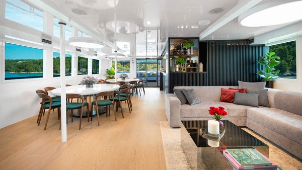 Motor Yacht Agape Rose
