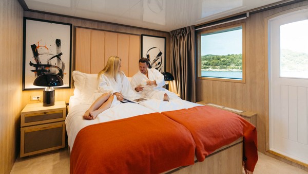 Motor Yacht Agape Rose