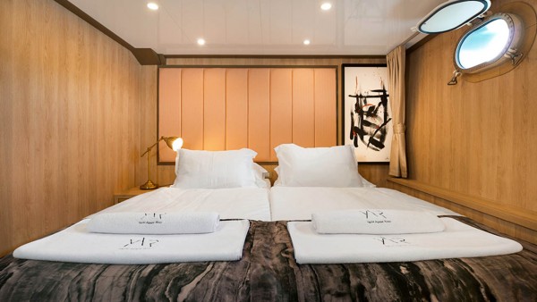 Motor Yacht Agape Rose