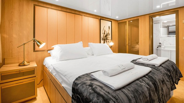 Motor Yacht Agape Rose