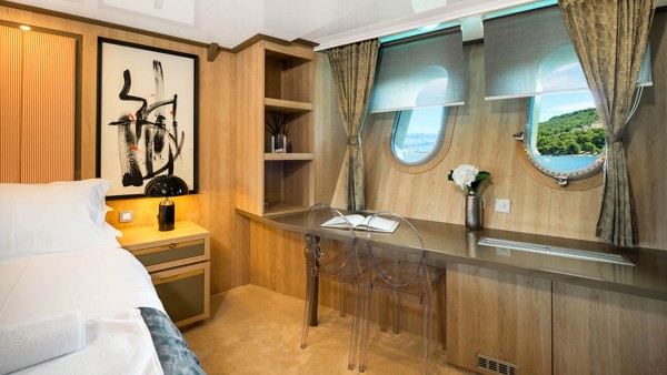 Motor Yacht Agape Rose