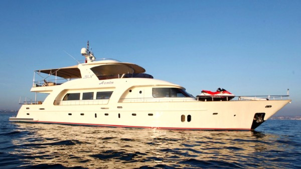 Motor Yacht Azmim