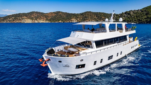 Motor Yacht Lila