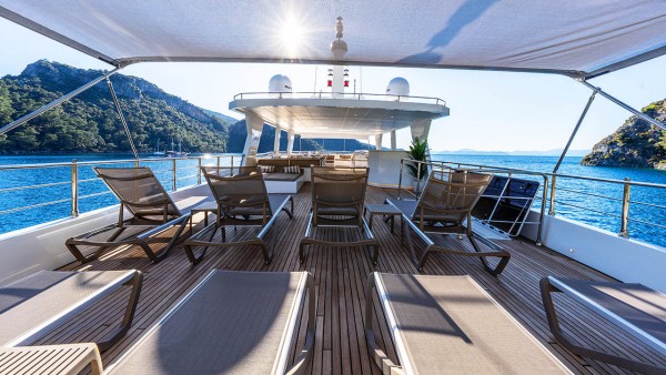 Motor Yacht Lila