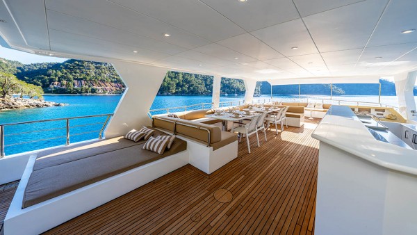 Motor Yacht Lila