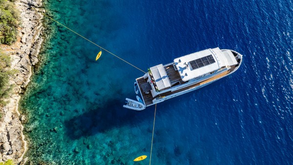 Motor Yacht Lila