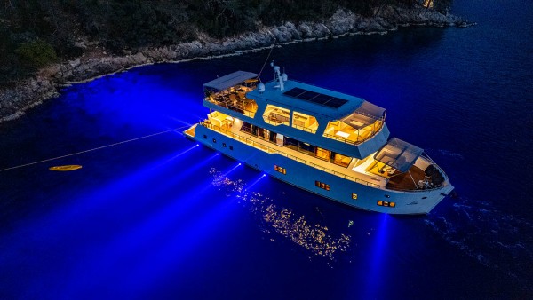 Motor Yacht Lila