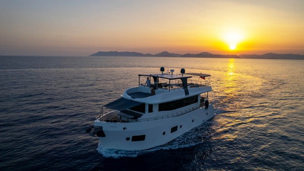Motor Yacht Oggusto