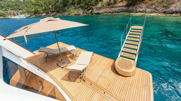 Motor Yacht Simay M
