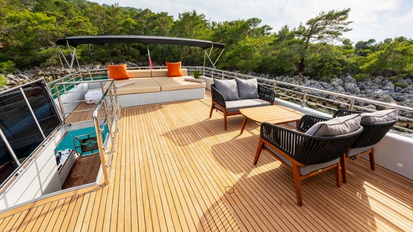 Motor Yacht Simay M