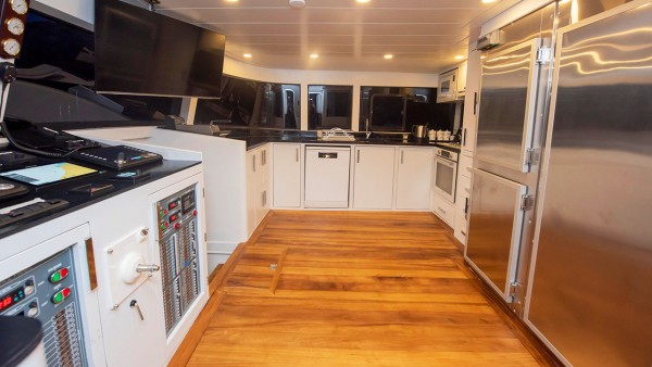 Motor Yacht Simay M