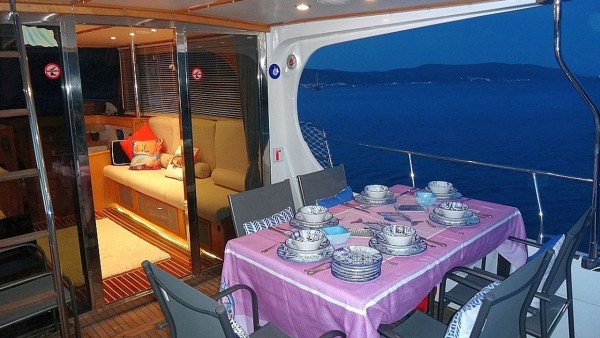 Motor Yacht Syana